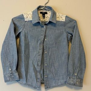 Gap girls denim shirt with lace size M 8-9 yrs